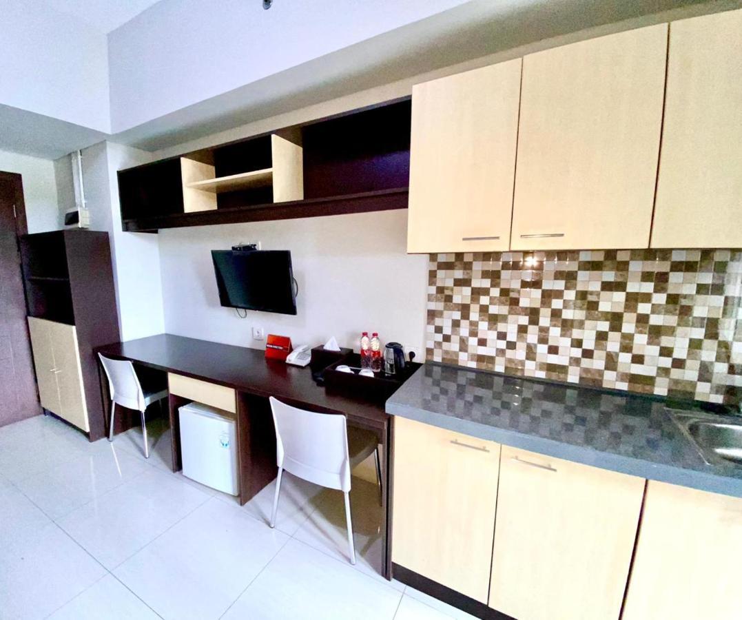 Skyland City Hotel Jatinangor Cilimus Экстерьер фото