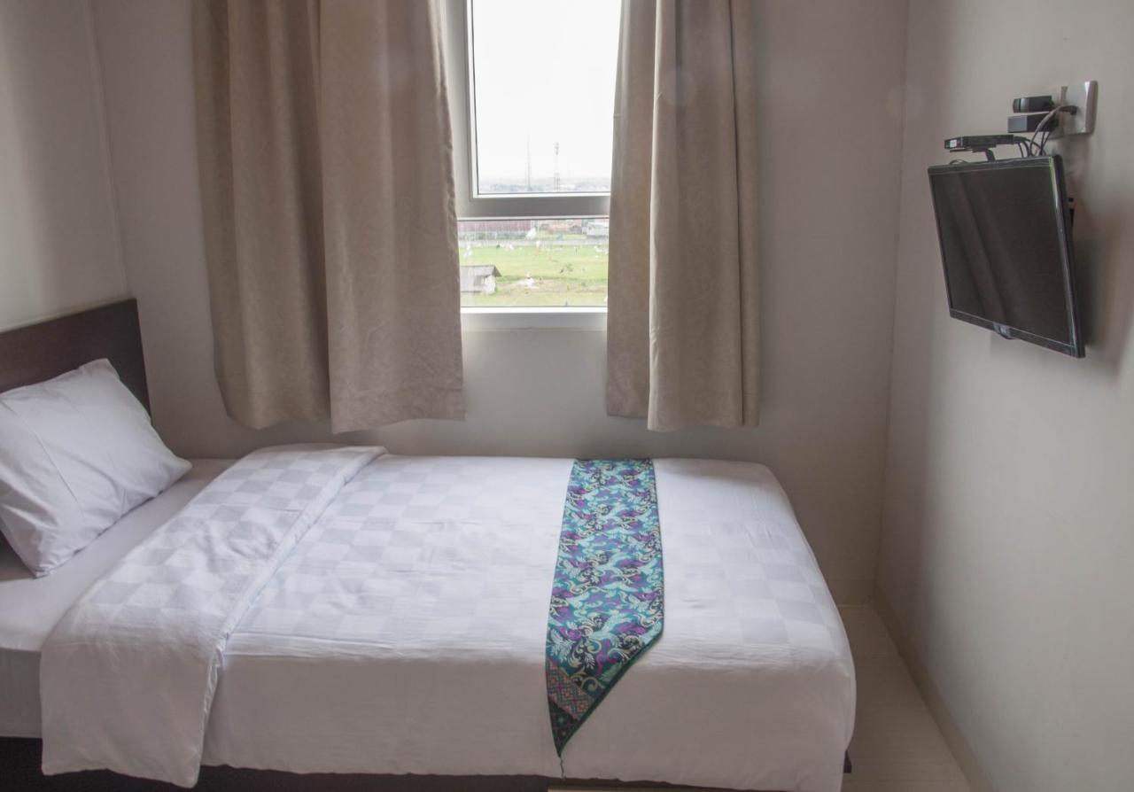 Skyland City Hotel Jatinangor Cilimus Экстерьер фото